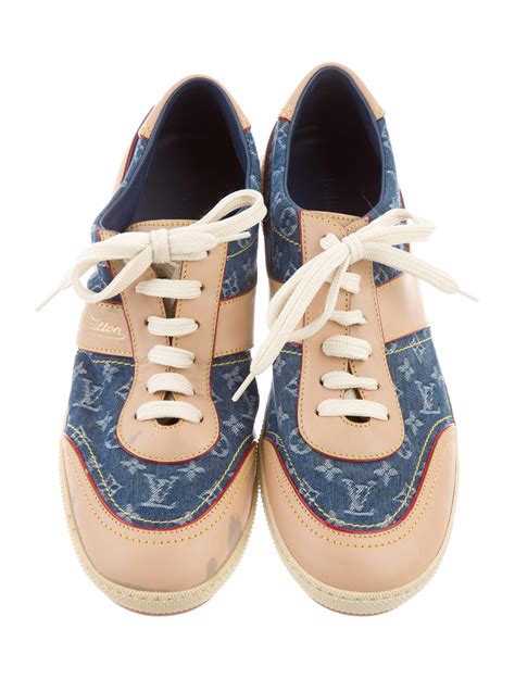 louis vuitton snekaers|Louis Vuitton jean sneakers.